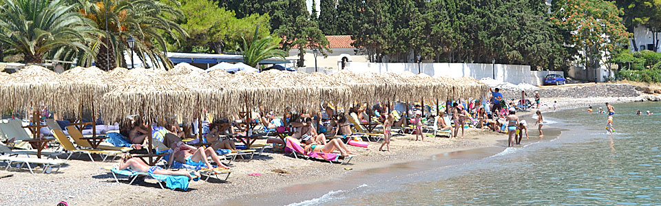 Poros beach